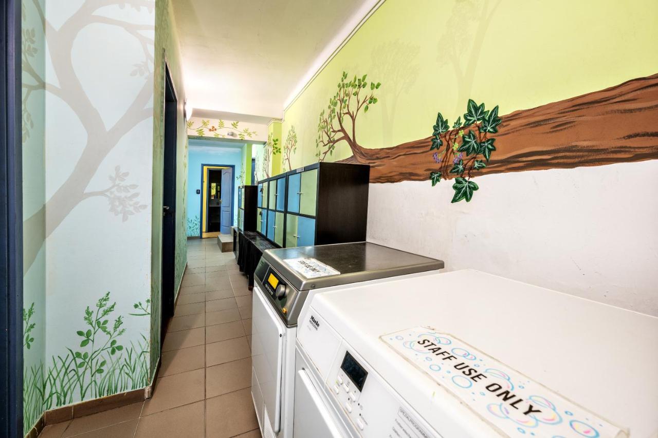 Island Hostel Budapest (Adults Only) Exterior photo